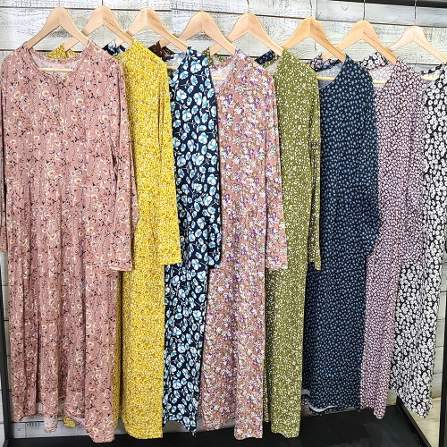 1+1 무료배송 빈즈 플라워 꽃무늬 꽃나염 피치 기모 잠옷 홈웨어 원피스 실내복